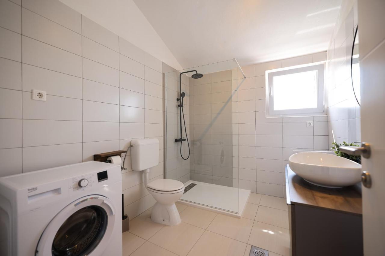Apartments Skara Бибине Екстериор снимка